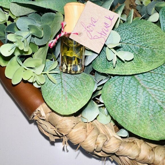 'Love Struck' Handmade DoTerra Essential Oil Aphrodisiac Scent - Picture 1 of 1